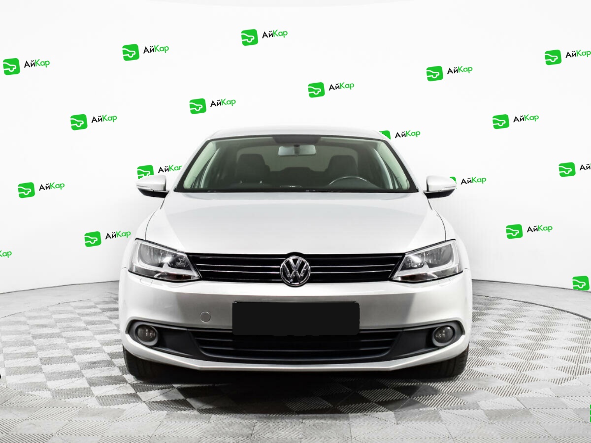 Volkswagen Jetta с пробегом — 2014 год. Фото: #1