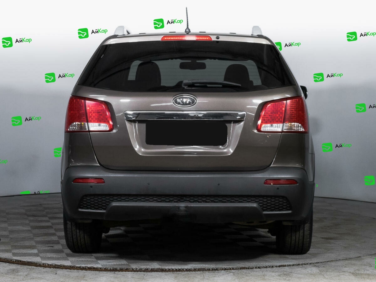 Kia Sorento с пробегом — 2012 год. Фото: #5