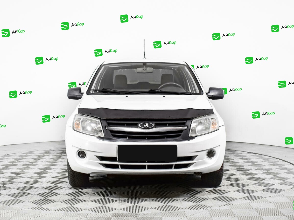 Lada (ВАЗ) Granta с пробегом — 2013 год. Фото: #1