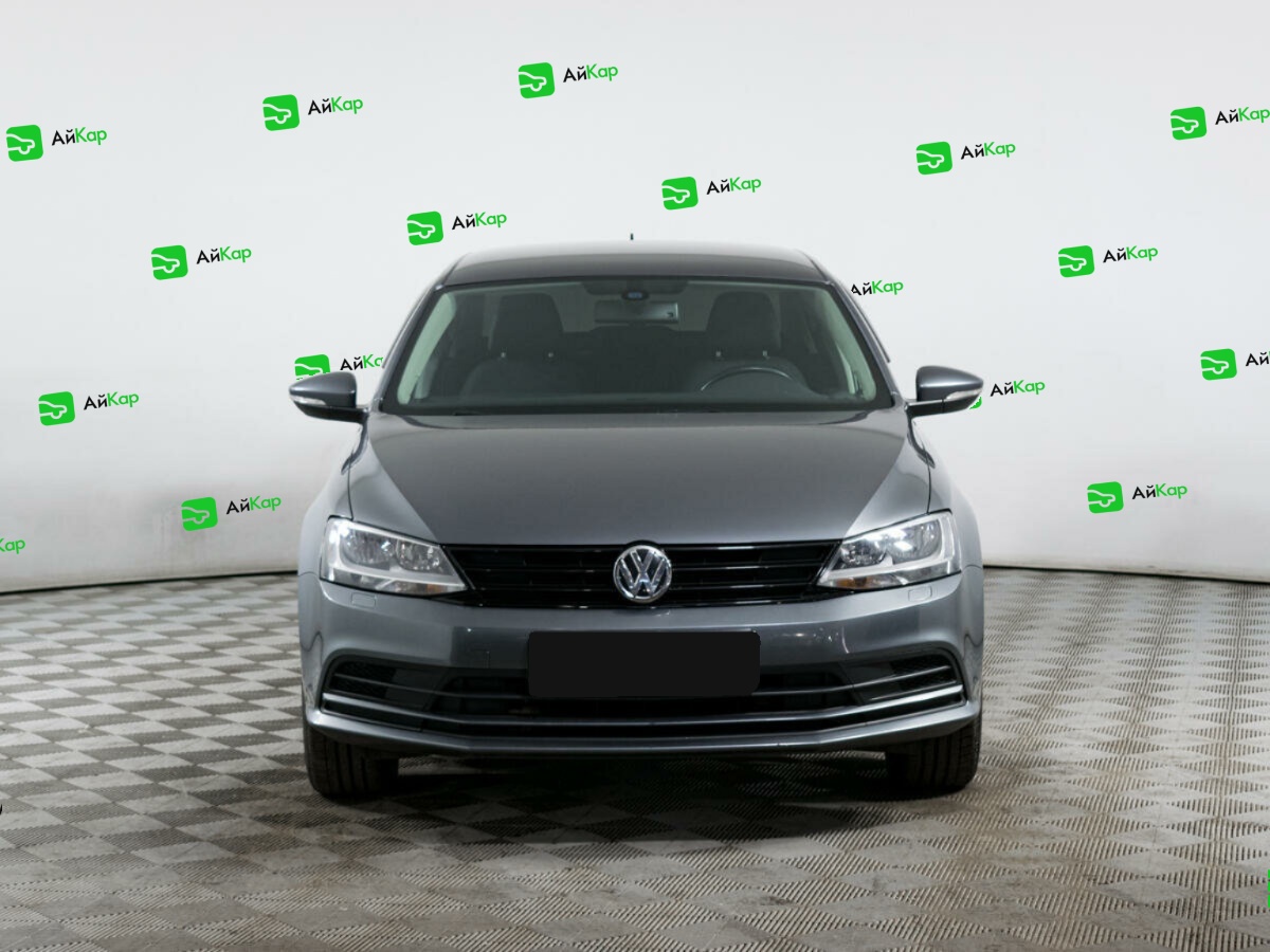 Volkswagen Jetta с пробегом — 2016 год. Фото: #1