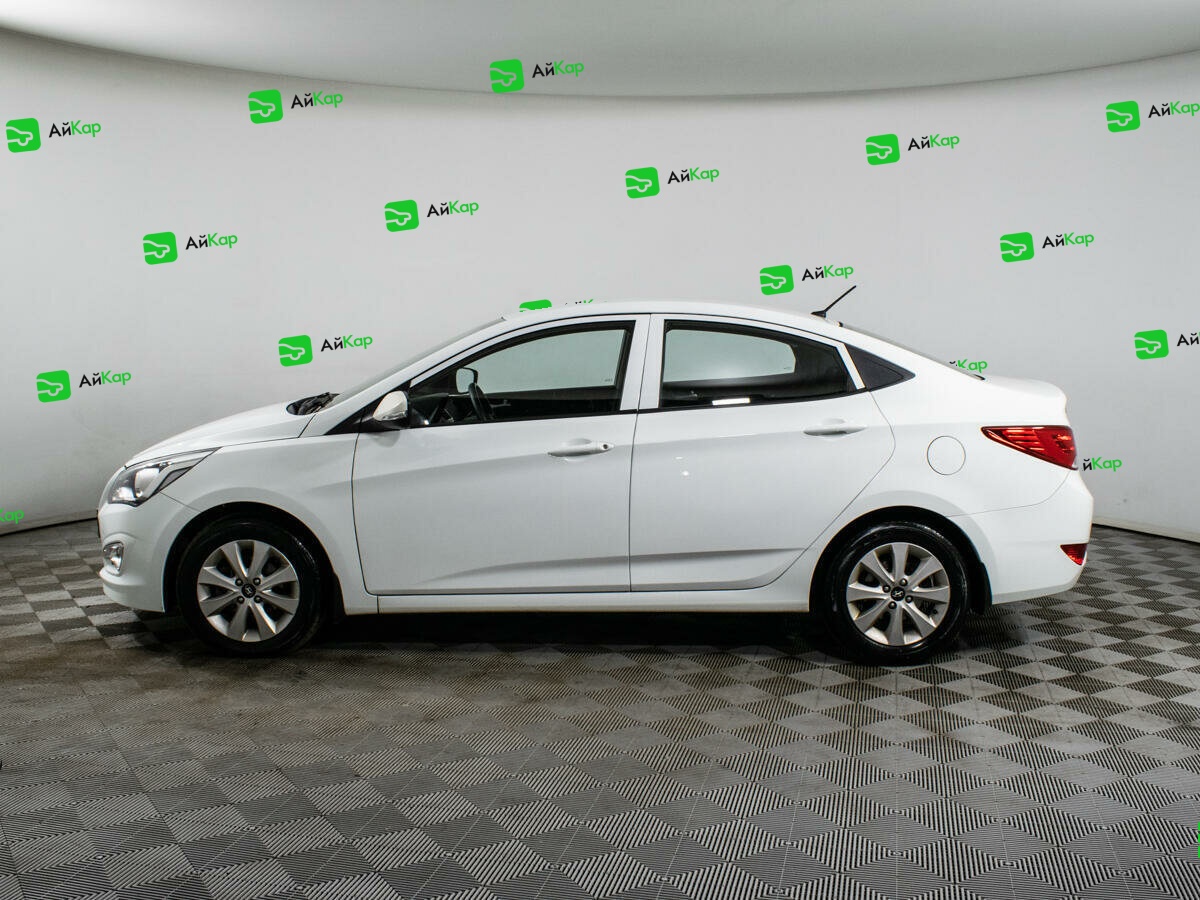 Hyundai Solaris с пробегом — 2016 год. Фото: #7