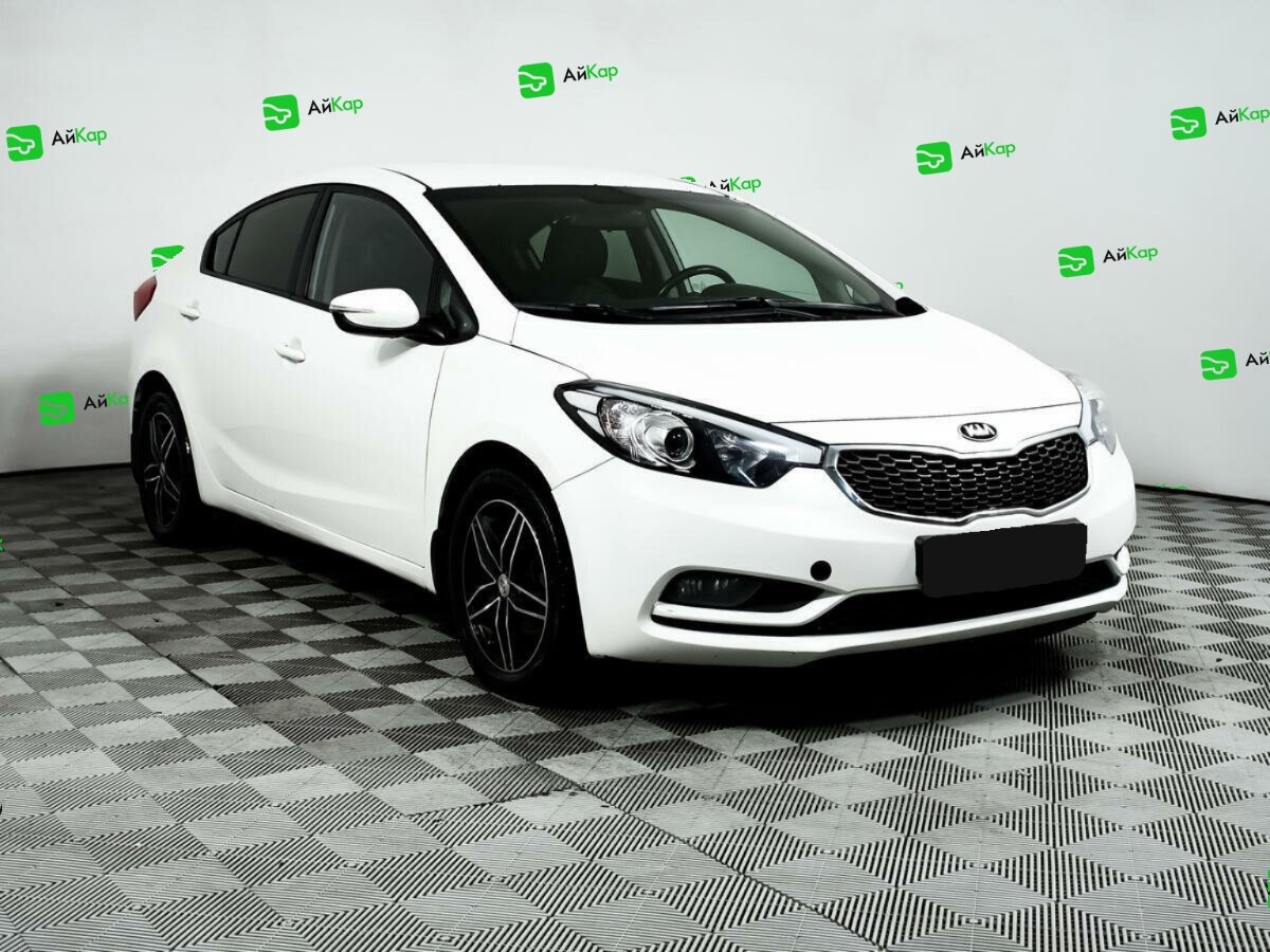 Kia Cerato с пробегом — 2016 год. Фото: #2