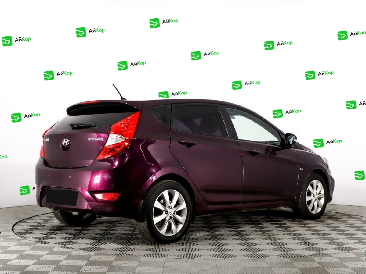 Hyundai Solaris с пробегом — 2013 год. Фото: #4