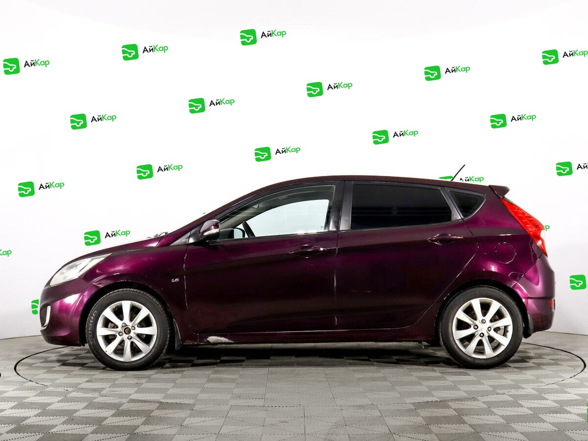 Hyundai Solaris с пробегом — 2013 год. Фото: #7
