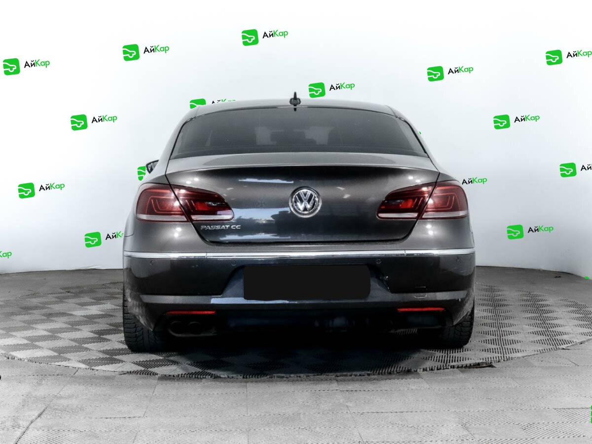 Volkswagen Passat CC с пробегом — 2012 год. Фото: #4