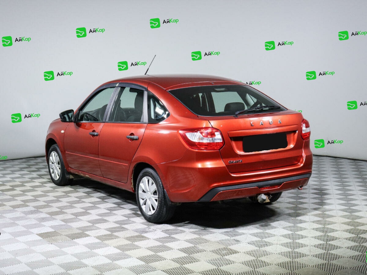 Lada (ВАЗ) Granta с пробегом — 2019 год. Фото: #5