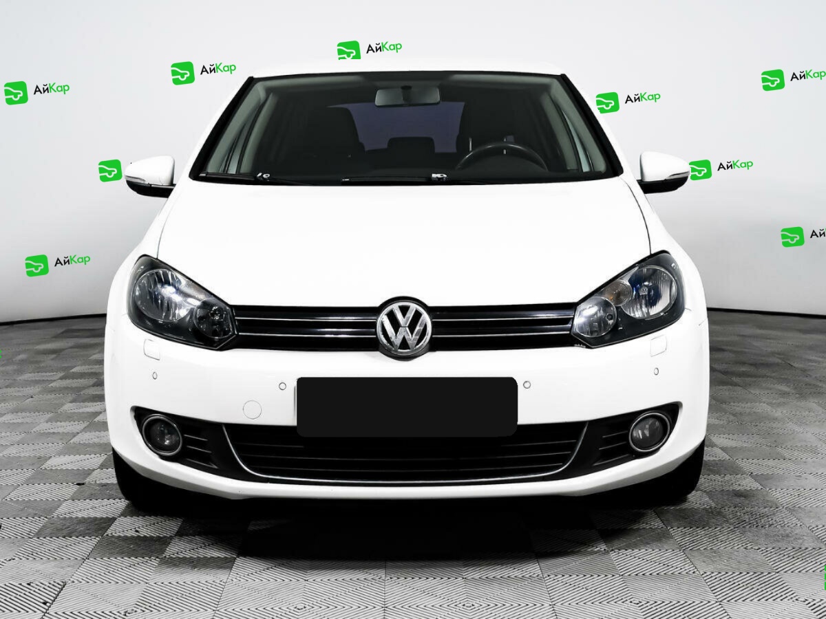 Volkswagen Golf с пробегом — 2012 год. Фото: #1