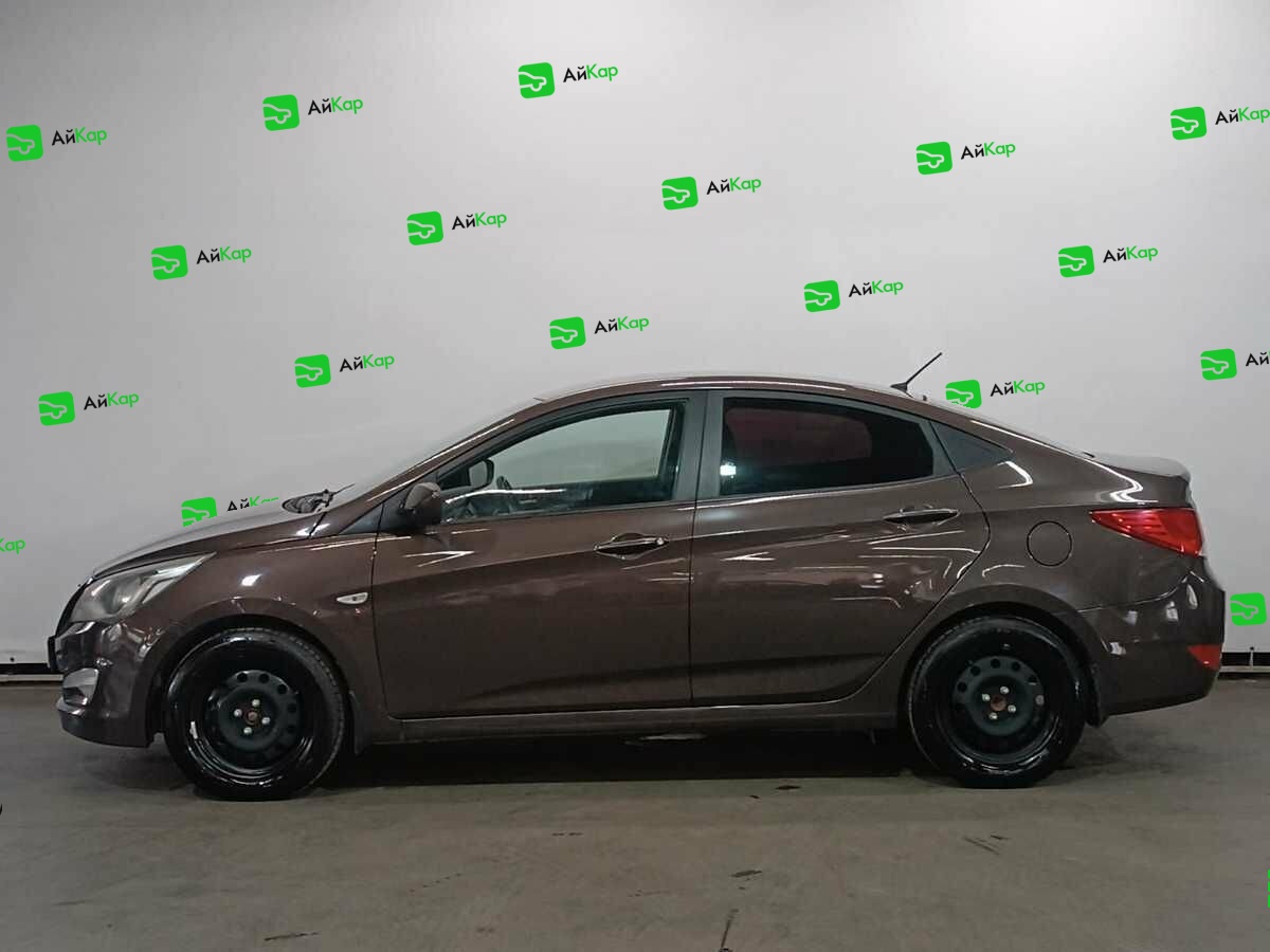 Hyundai Solaris с пробегом — 2016 год. Фото: #7