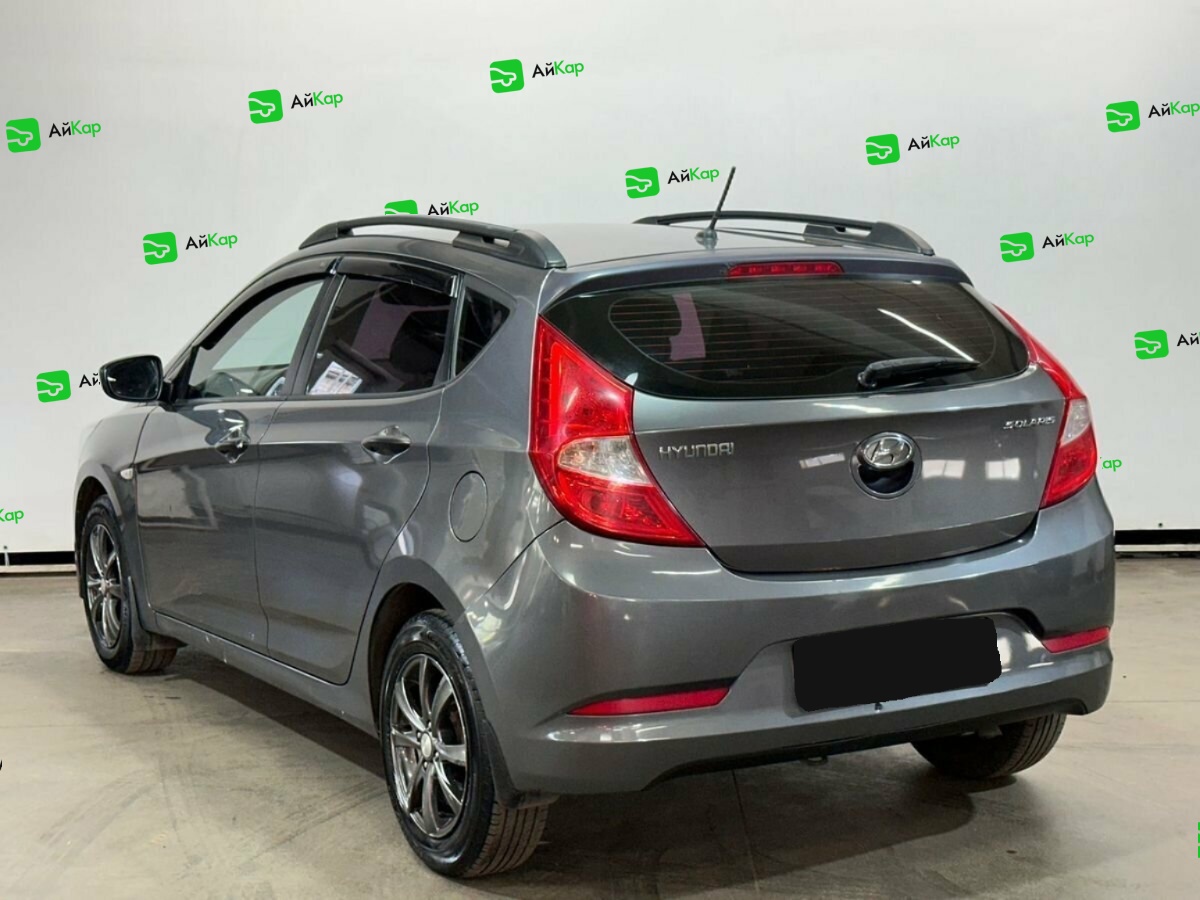 Hyundai Solaris с пробегом — 2015 год. Фото: #6