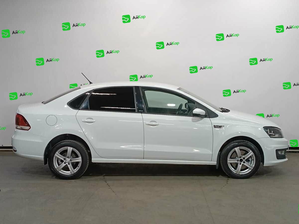 Volkswagen Polo с пробегом — 2016 год. Фото: #4