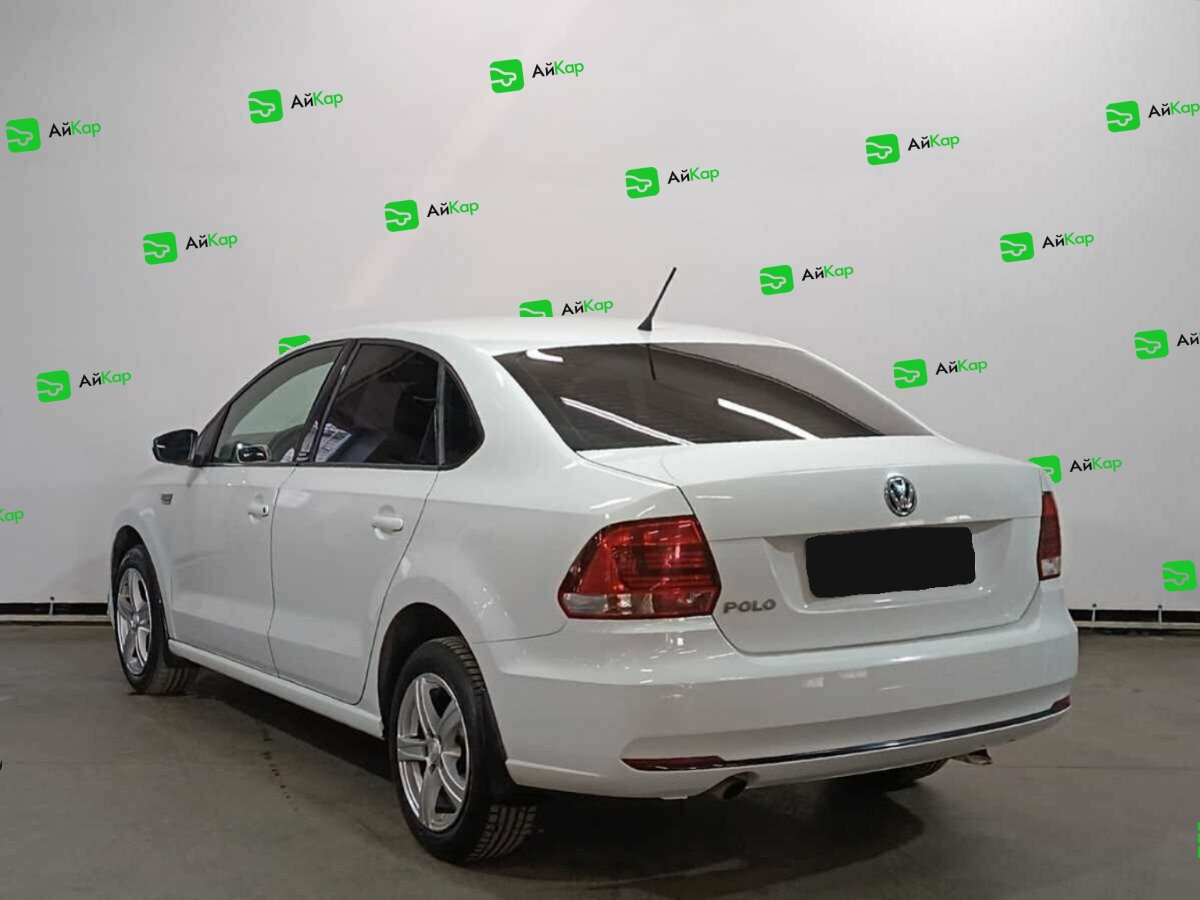Volkswagen Polo с пробегом — 2016 год. Фото: #7