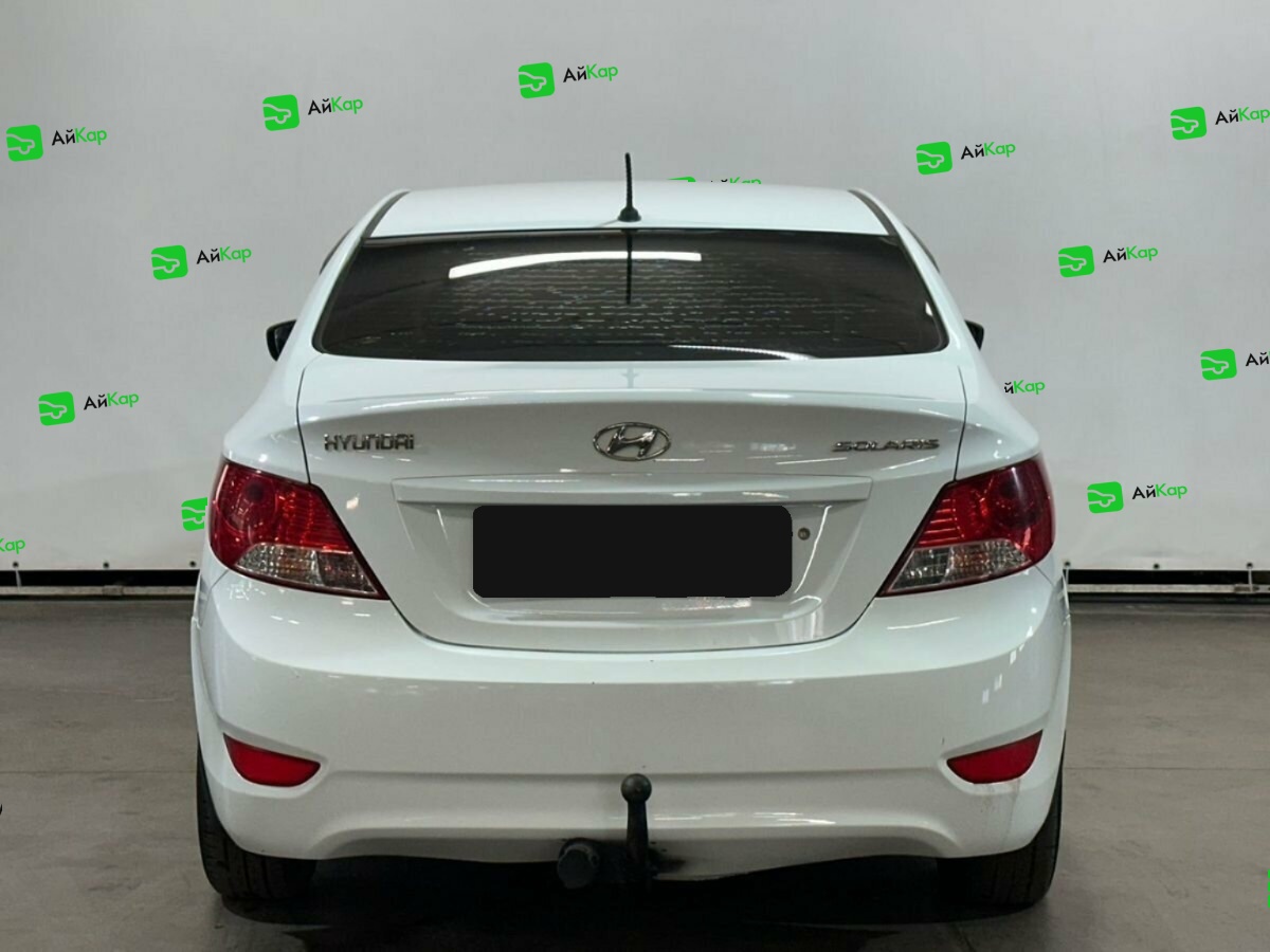 Hyundai Solaris с пробегом — 2014 год. Фото: #5
