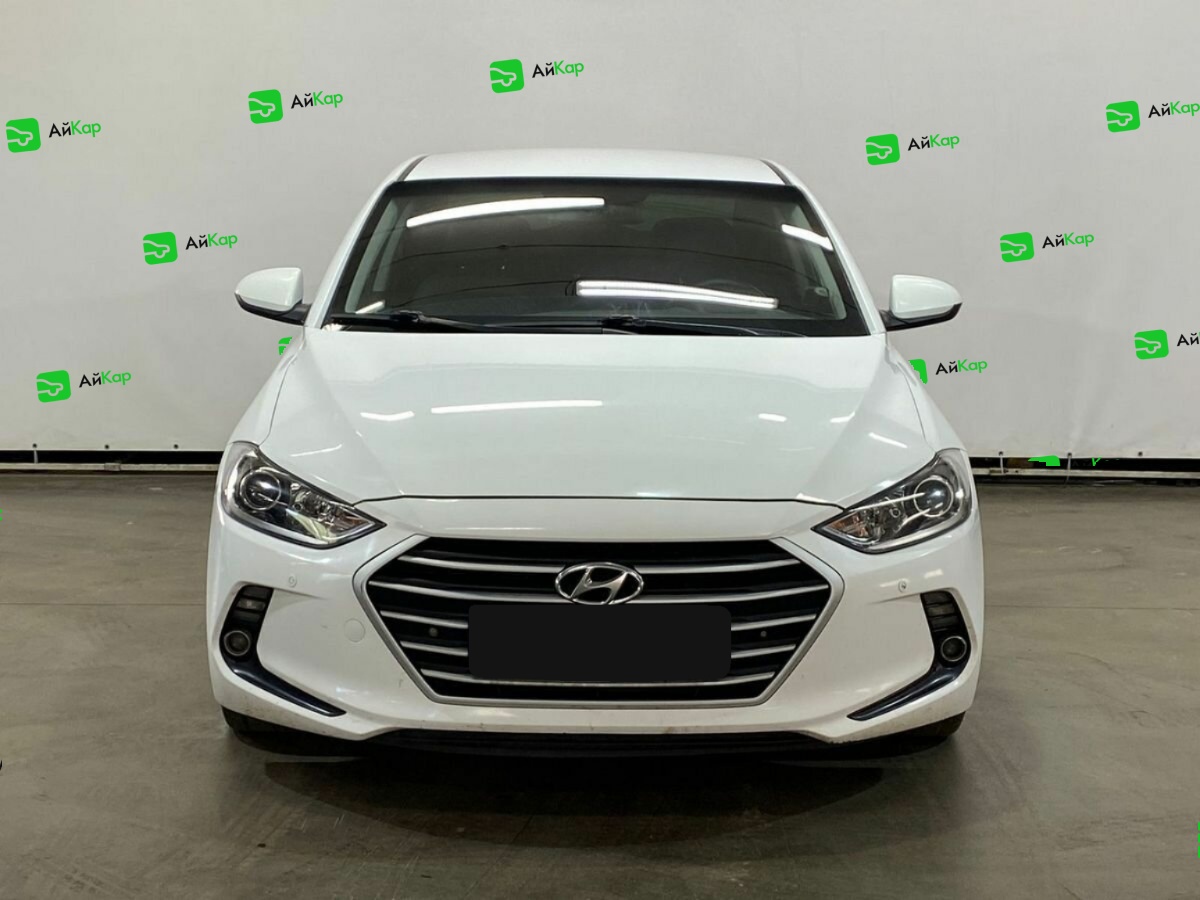 Hyundai Elantra с пробегом — 2017 год. Фото: #1