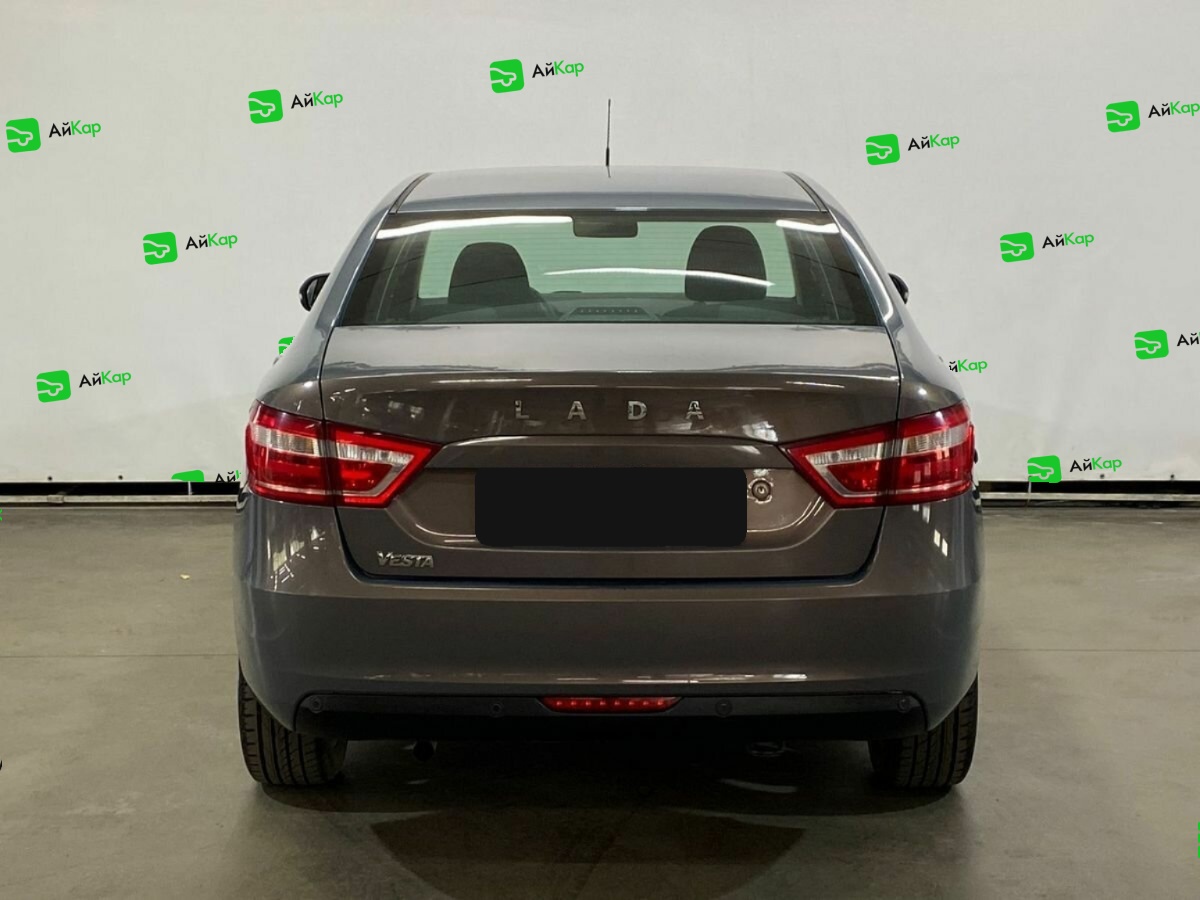 Lada (ВАЗ) Vesta с пробегом — 2016 год. Фото: #5