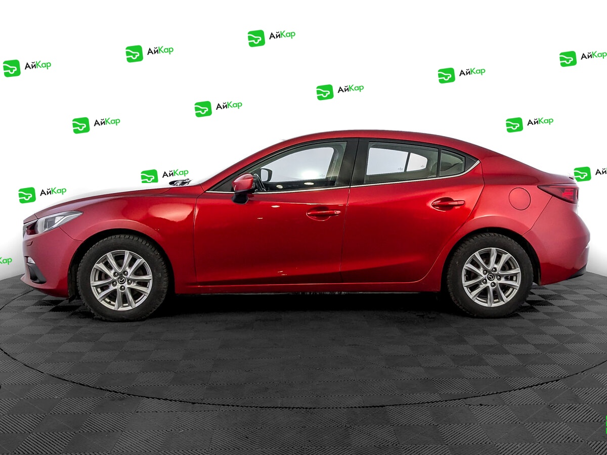 Mazda 3 с пробегом — 2015 год. Фото: #7