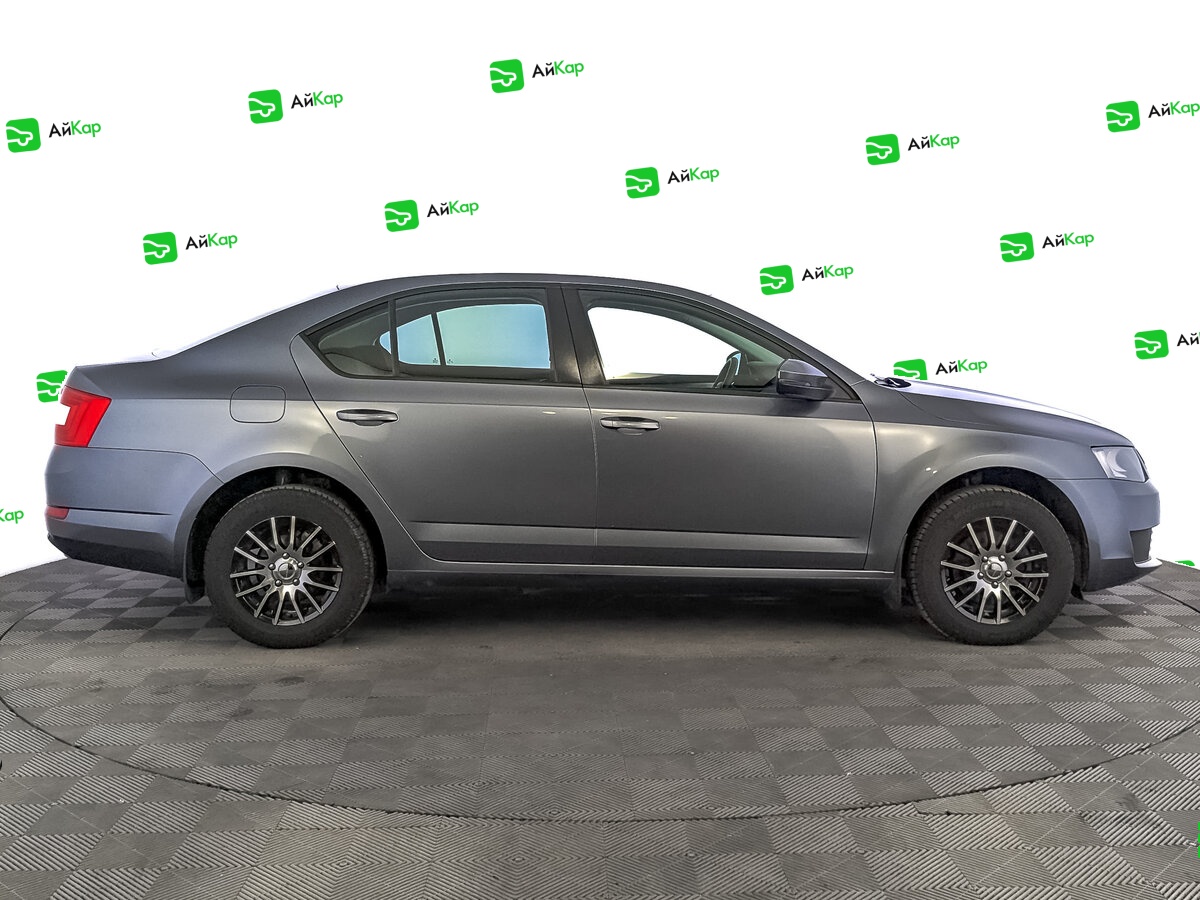 Skoda Octavia с пробегом — 2015 год. Фото: #3