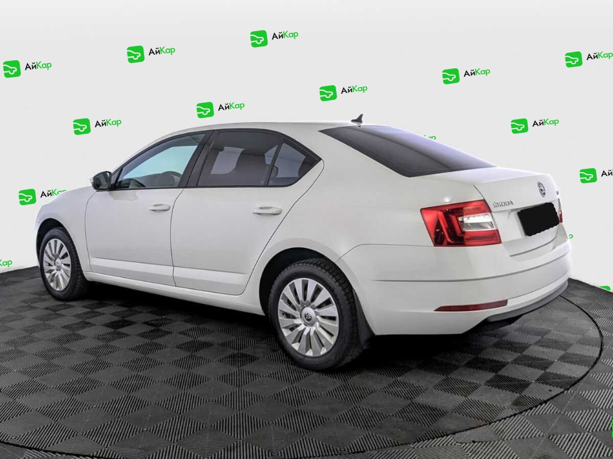 Skoda Octavia с пробегом — 2019 год. Фото: #6
