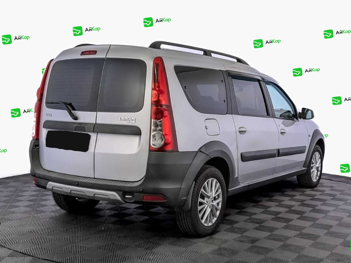 Lada (ВАЗ) Largus с пробегом — 2017 год. Фото: #4