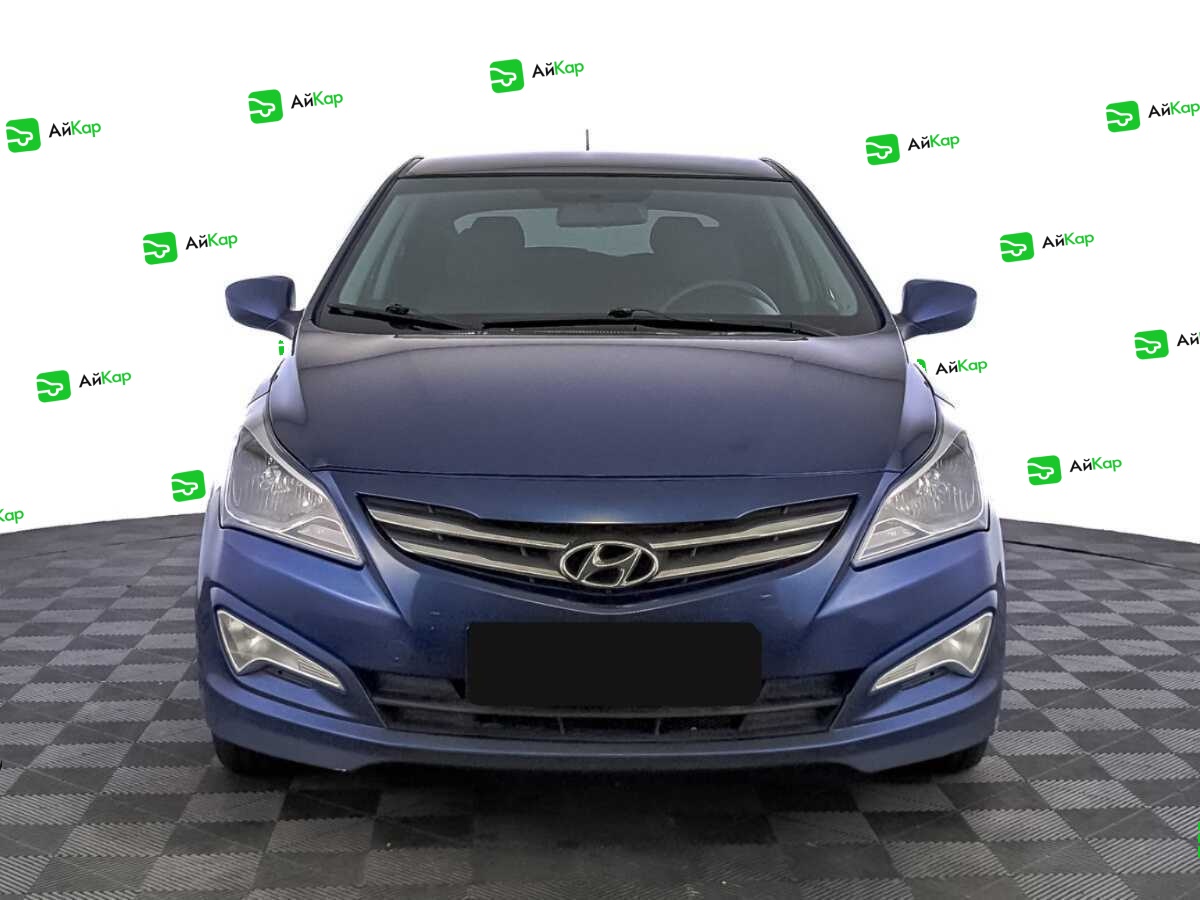 Hyundai Solaris с пробегом — 2015 год. Фото: #1