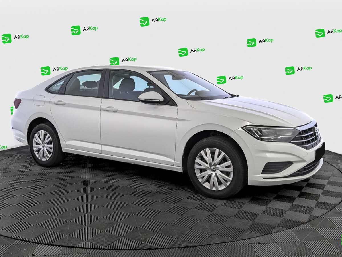 Volkswagen Jetta с пробегом — 2020 год. Фото: #2