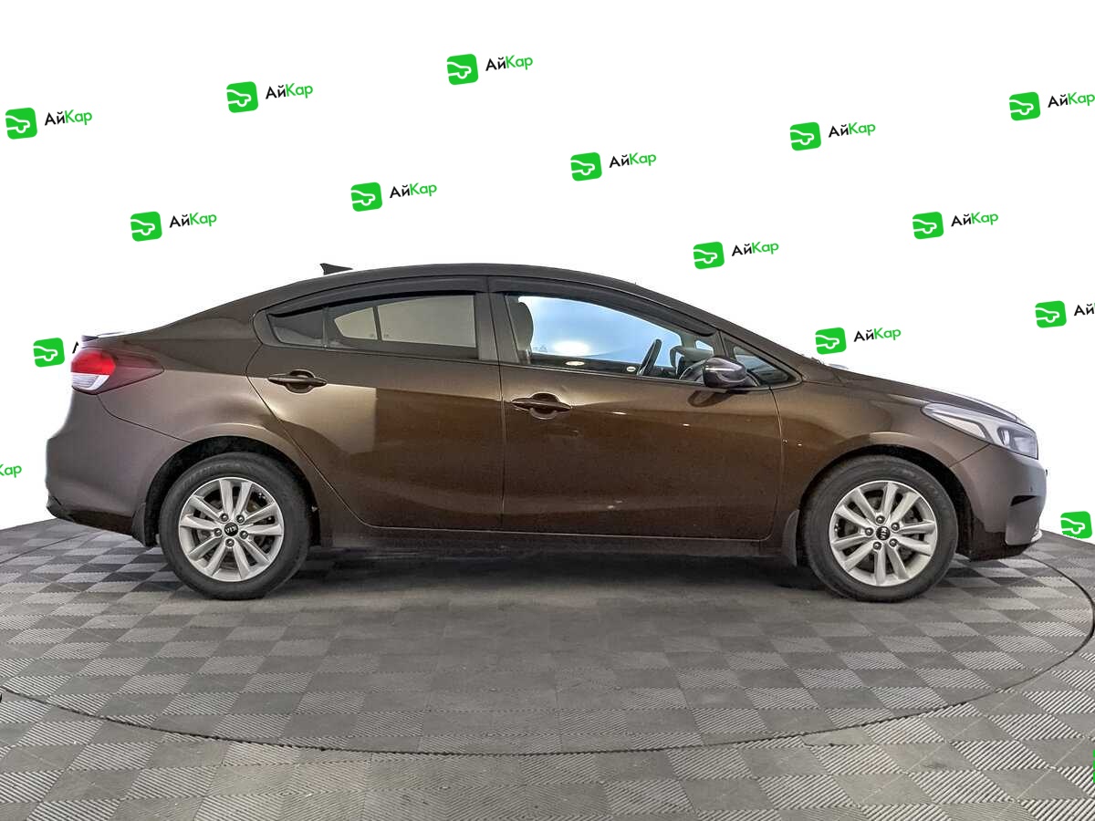 Kia Cerato с пробегом — 2019 год. Фото: #3
