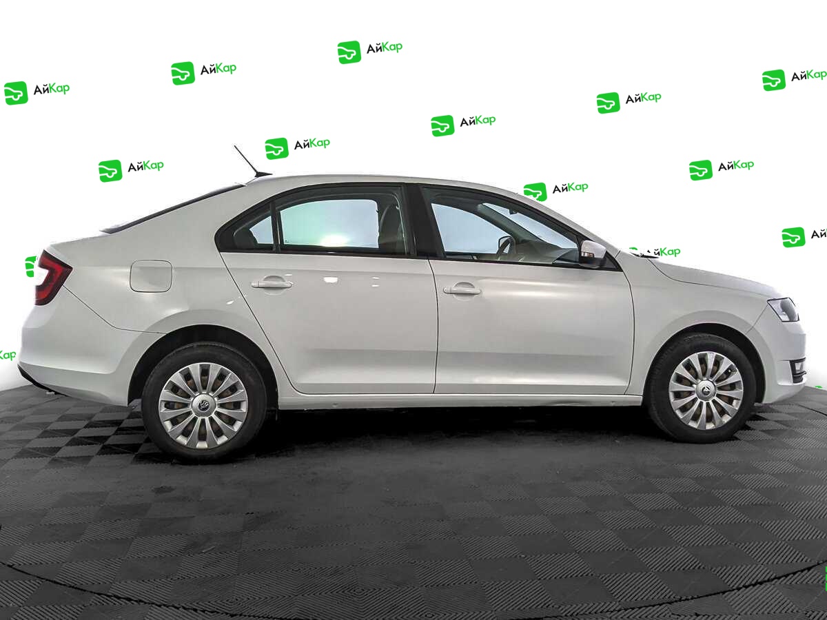 Skoda Rapid с пробегом — 2019 год. Фото: #3