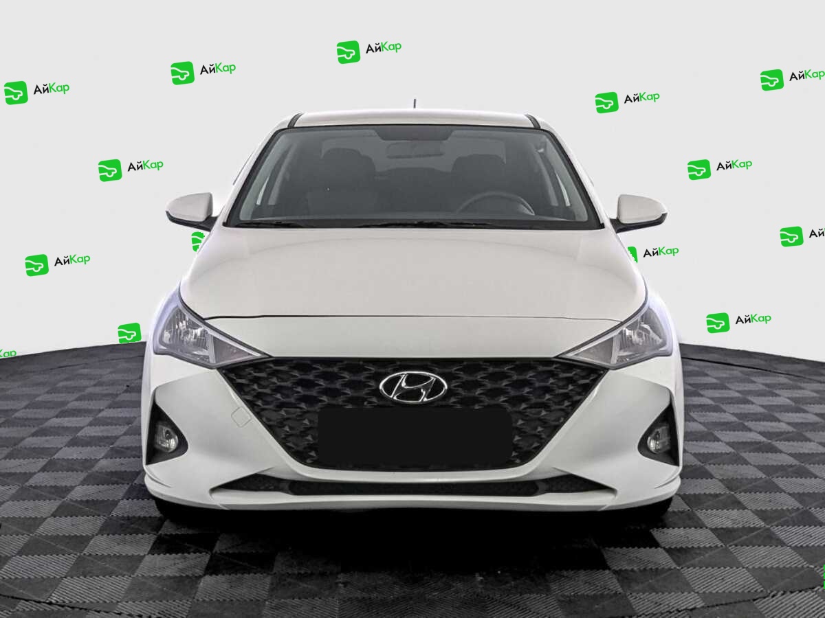 Hyundai Solaris с пробегом — 2022 год. Фото: #1