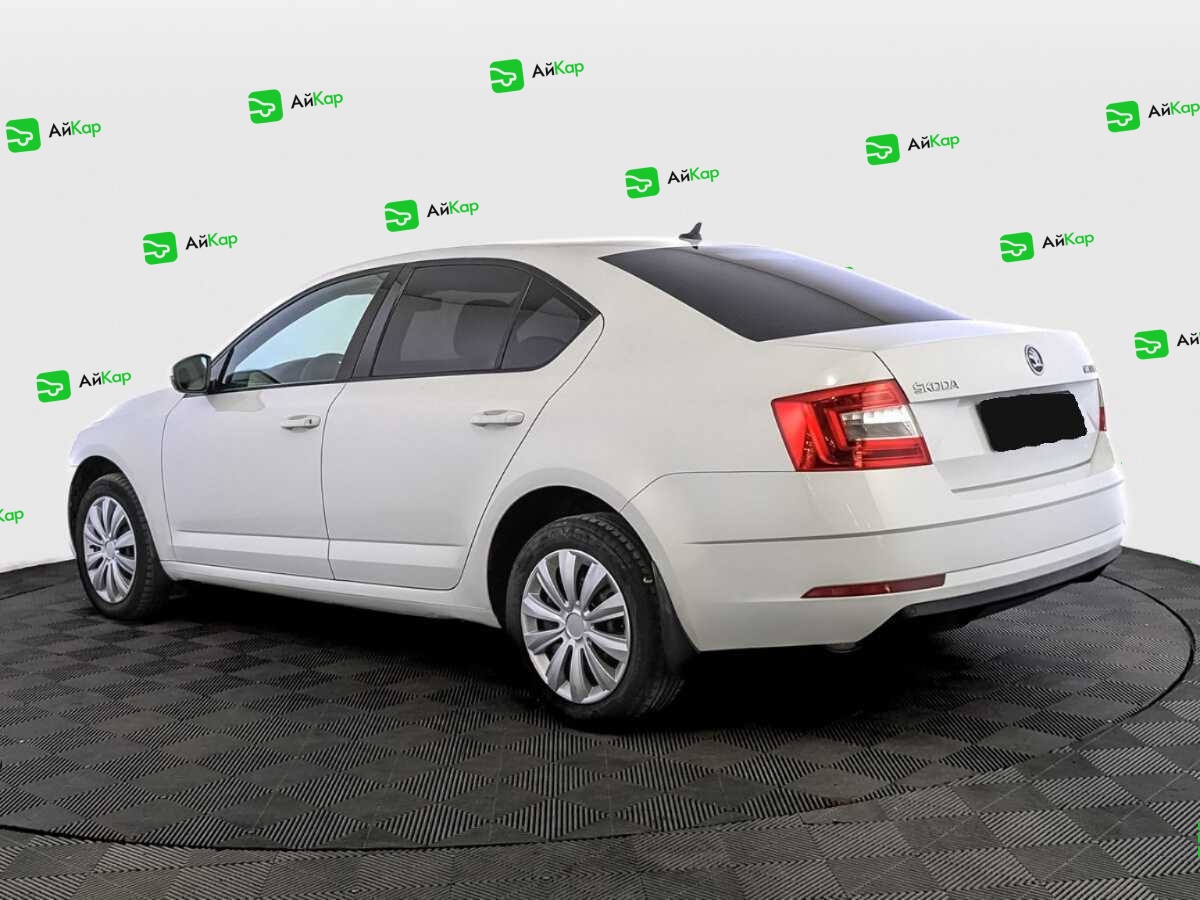 Skoda Octavia с пробегом — 2018 год. Фото: #6