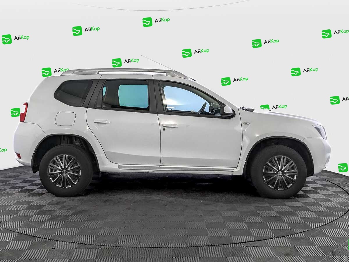 Nissan Terrano с пробегом — 2015 год. Фото: #3