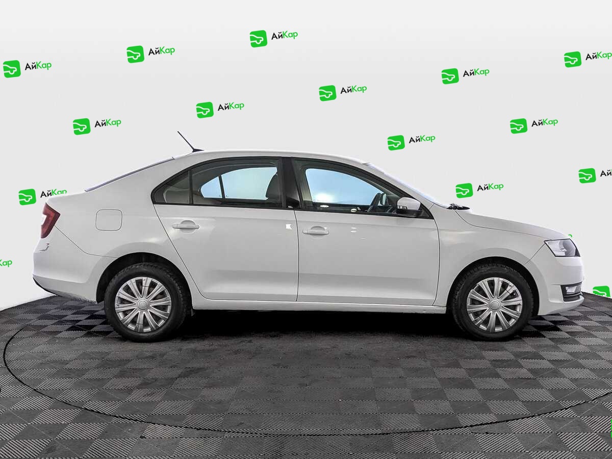 Skoda Rapid с пробегом — 2019 год. Фото: #3