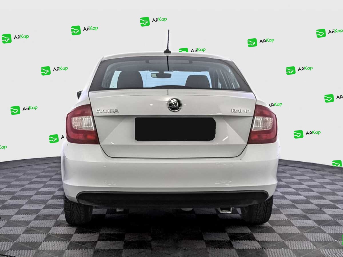 Skoda Rapid с пробегом — 2019 год. Фото: #5