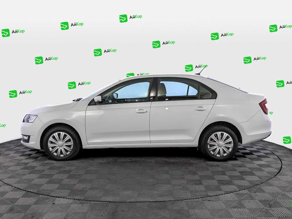 Skoda Rapid с пробегом — 2019 год. Фото: #7