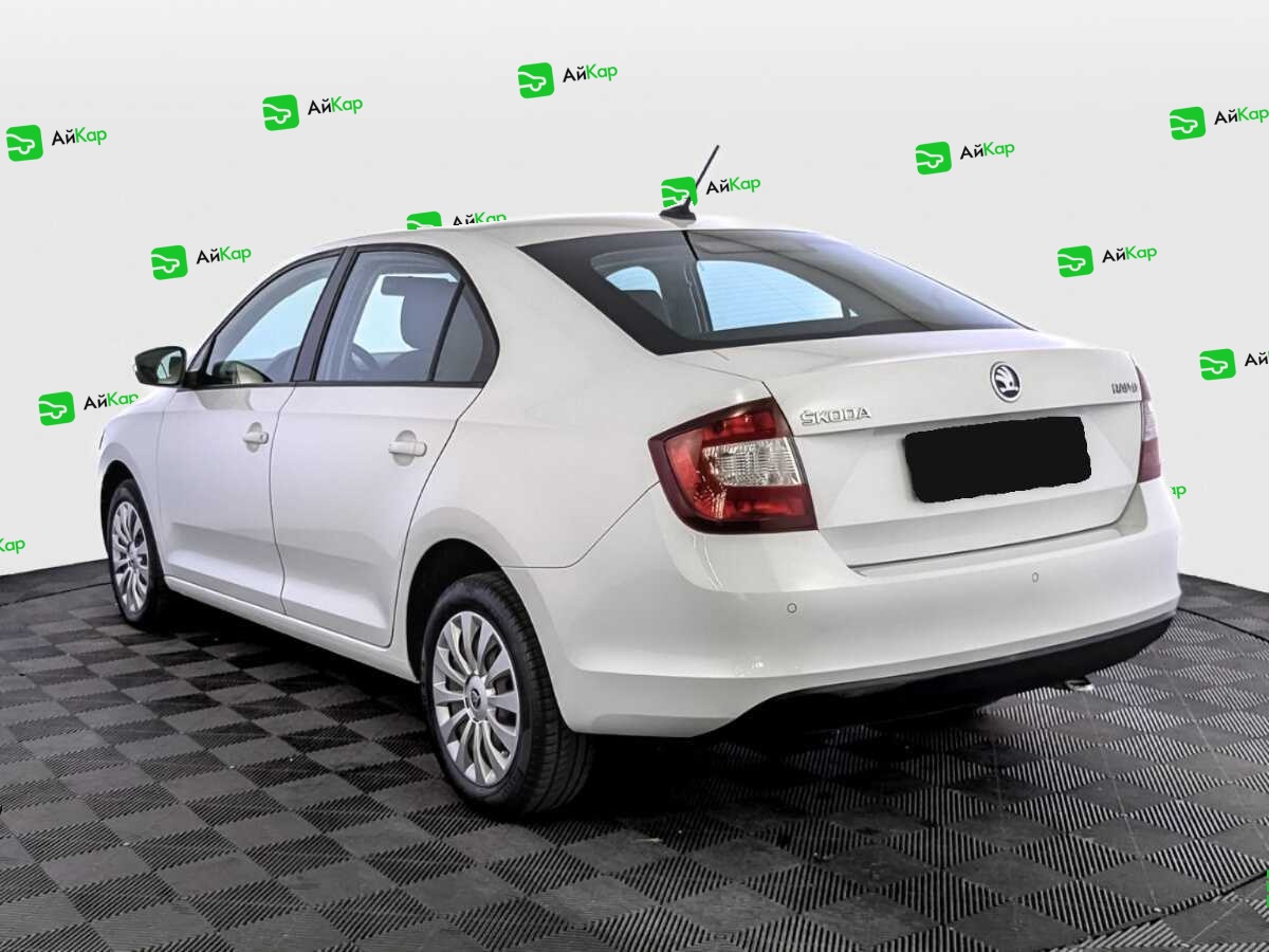 Skoda Rapid с пробегом — 2019 год. Фото: #6