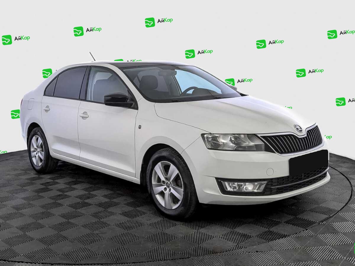 Skoda Rapid с пробегом — 2017 год. Фото: #2