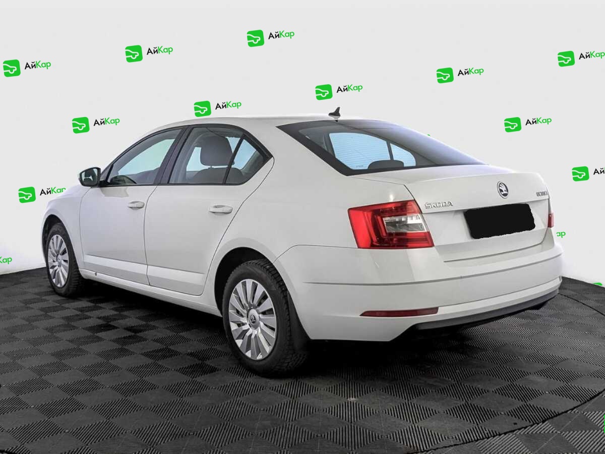 Skoda Octavia с пробегом — 2017 год. Фото: #6