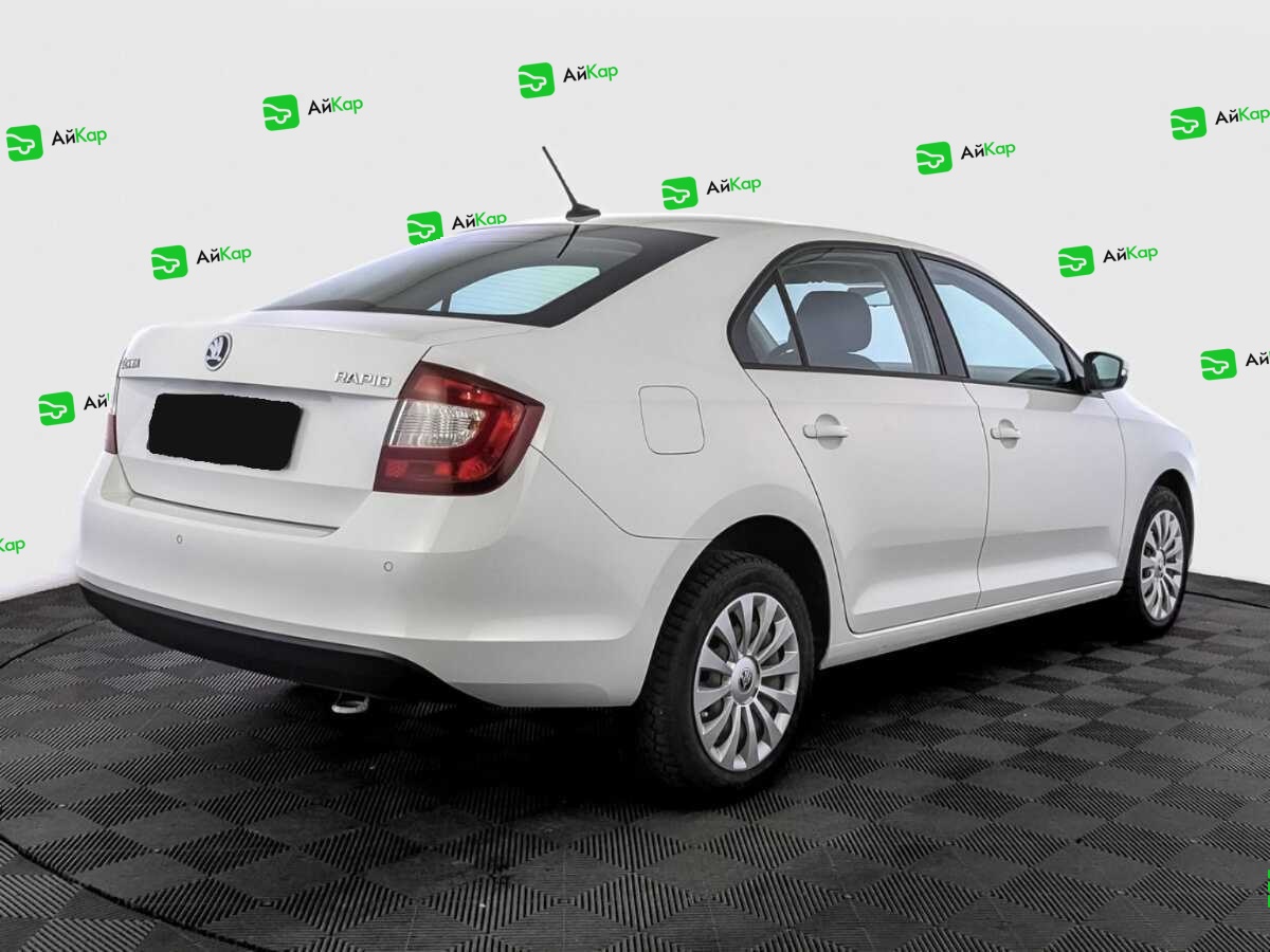 Skoda Rapid с пробегом — 2019 год. Фото: #4