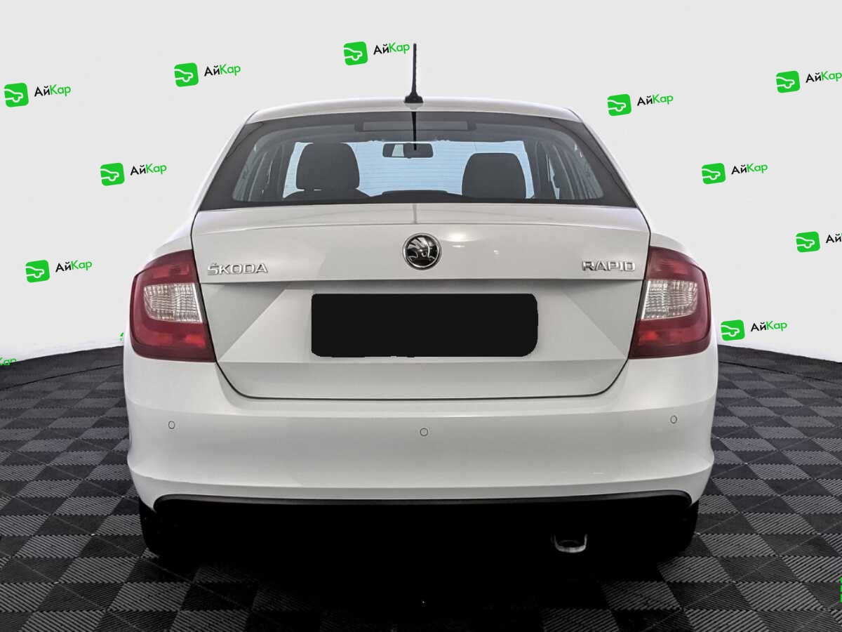Skoda Rapid с пробегом — 2019 год. Фото: #5
