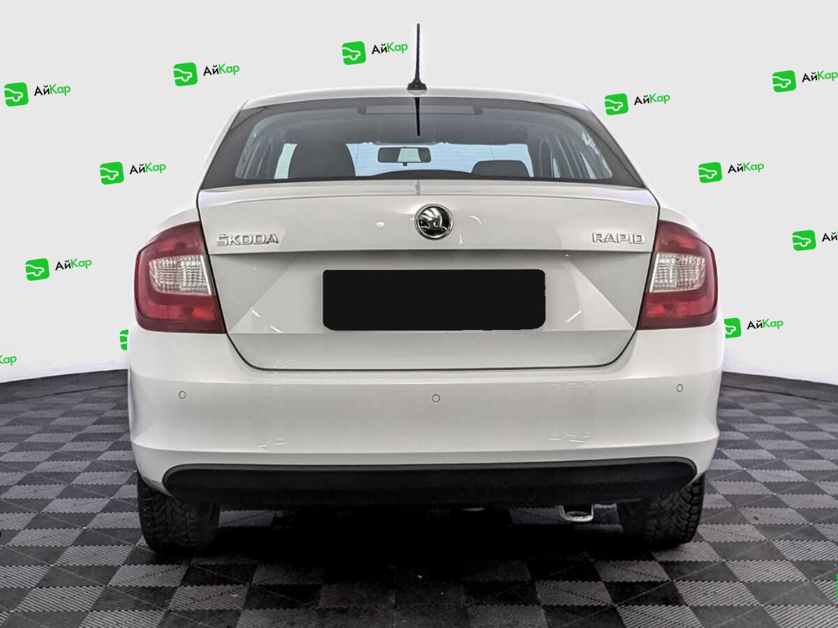 Skoda Rapid с пробегом — 2019 год. Фото: #5