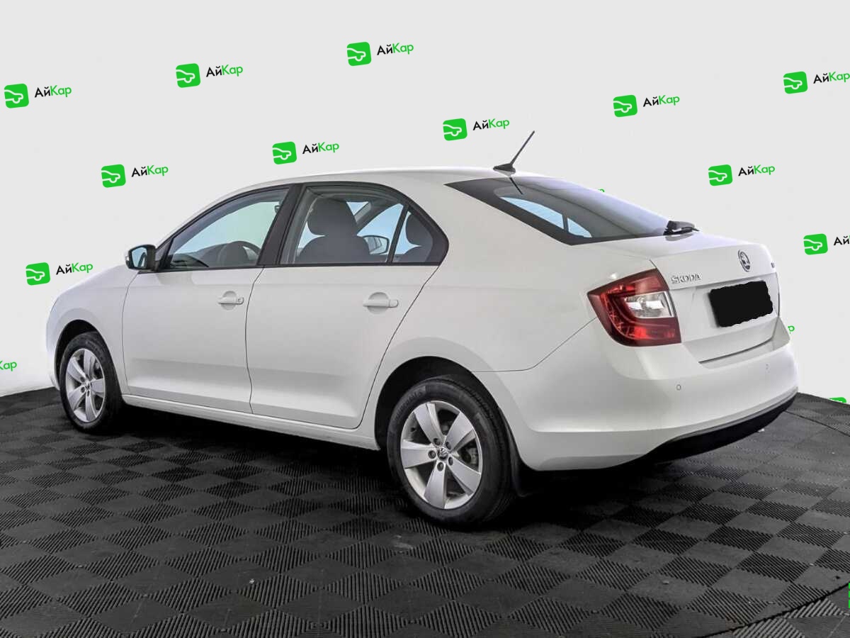 Skoda Rapid с пробегом — 2018 год. Фото: #6