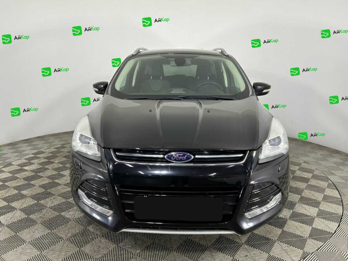 Ford Kuga с пробегом — 2015 год. Фото: #1