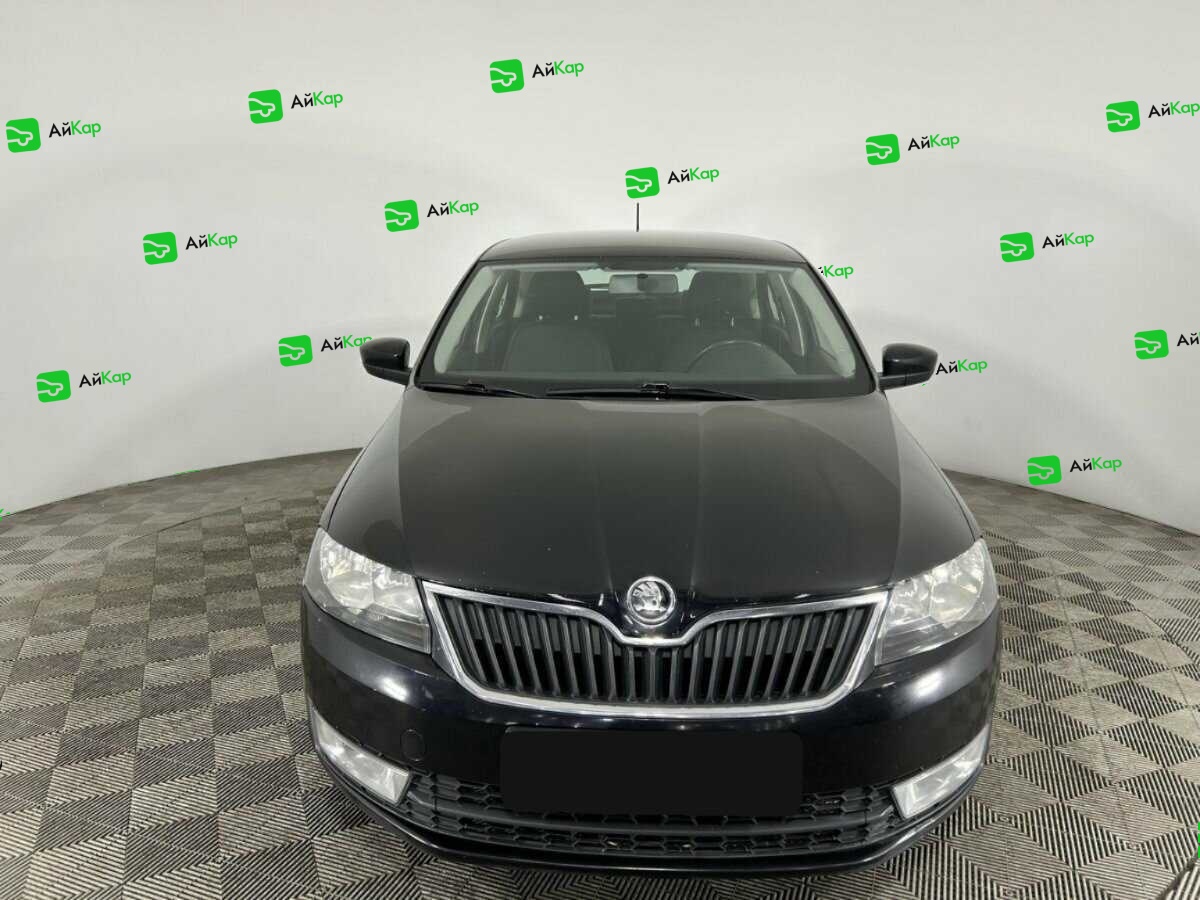 Skoda Rapid с пробегом — 2014 год. Фото: #1