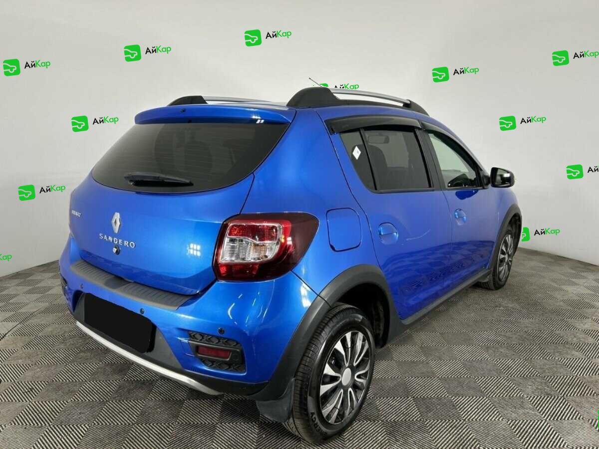 Renault Sandero с пробегом — 2016 год. Фото: #5