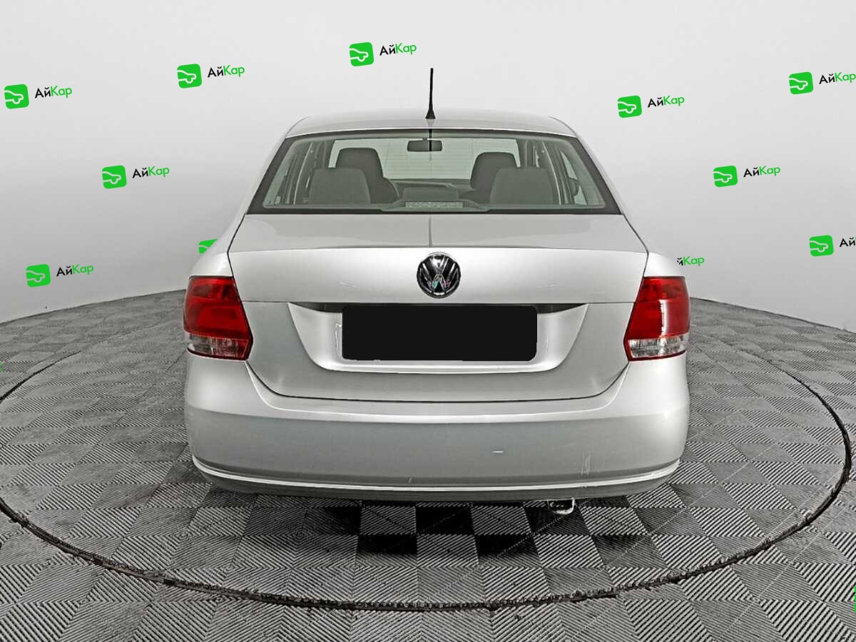 Volkswagen Polo с пробегом — 2014 год. Фото: #4