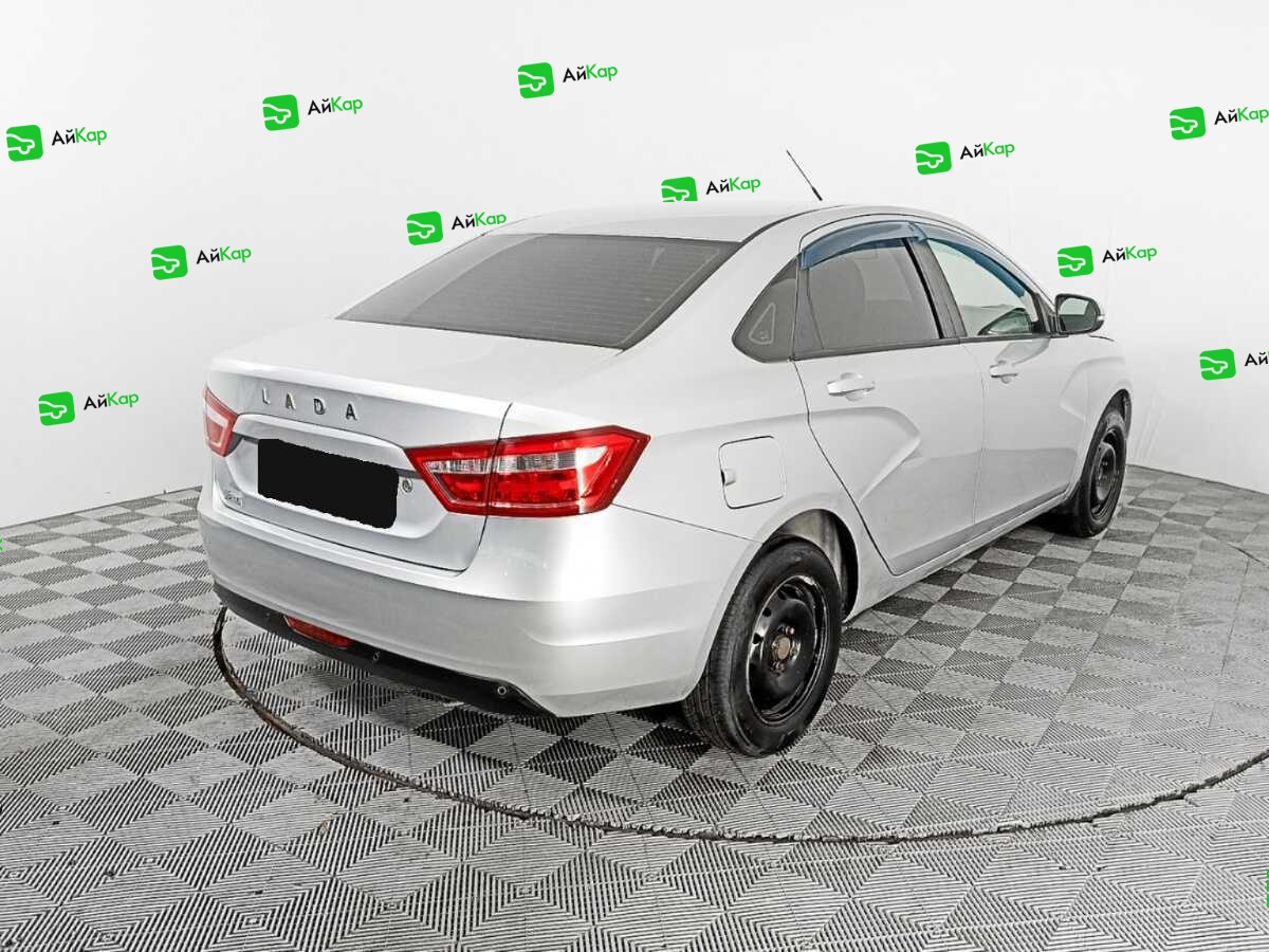 Lada (ВАЗ) Vesta с пробегом — 2015 год. Фото: #4