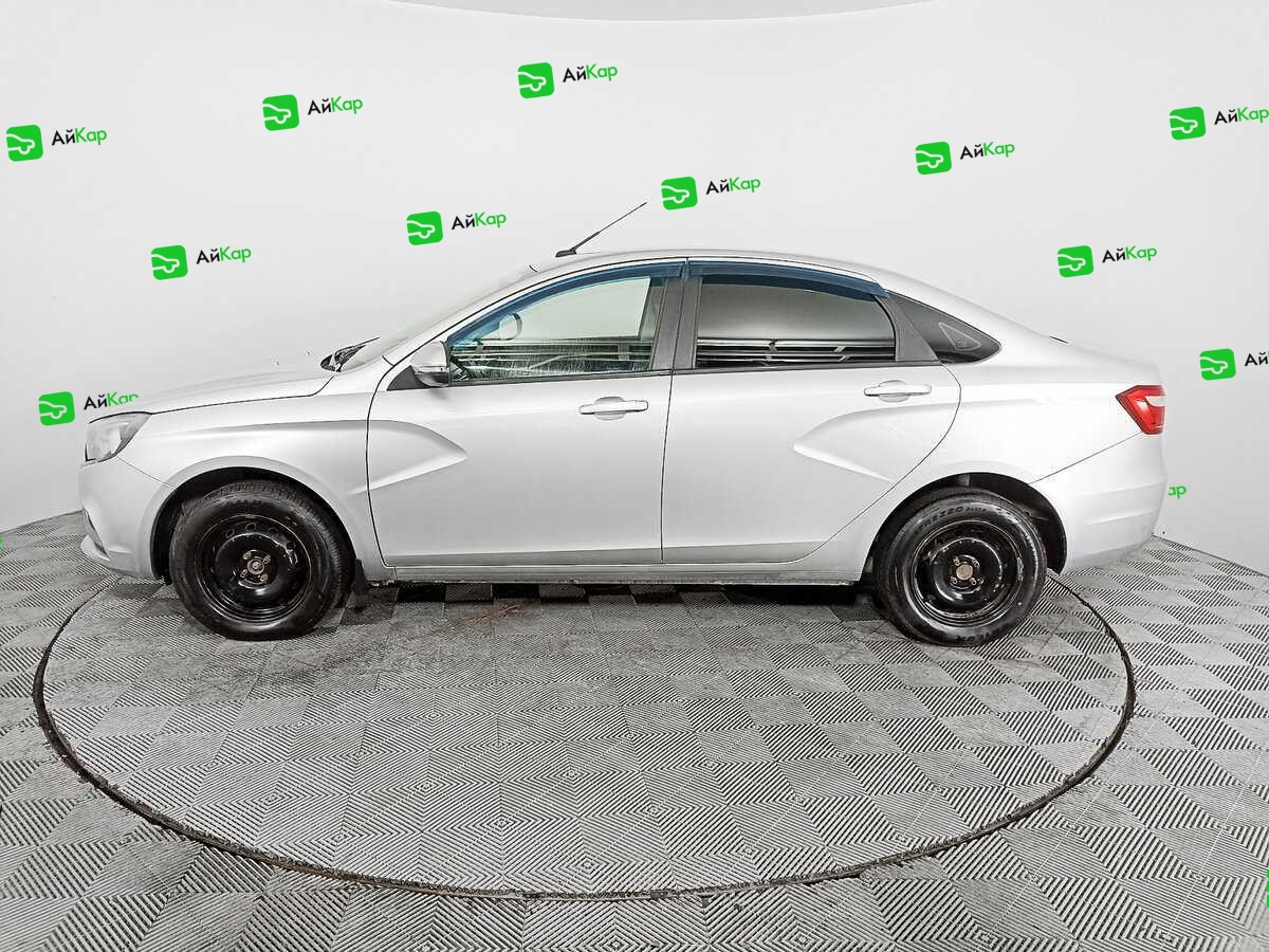 Lada (ВАЗ) Vesta с пробегом — 2015 год. Фото: #7