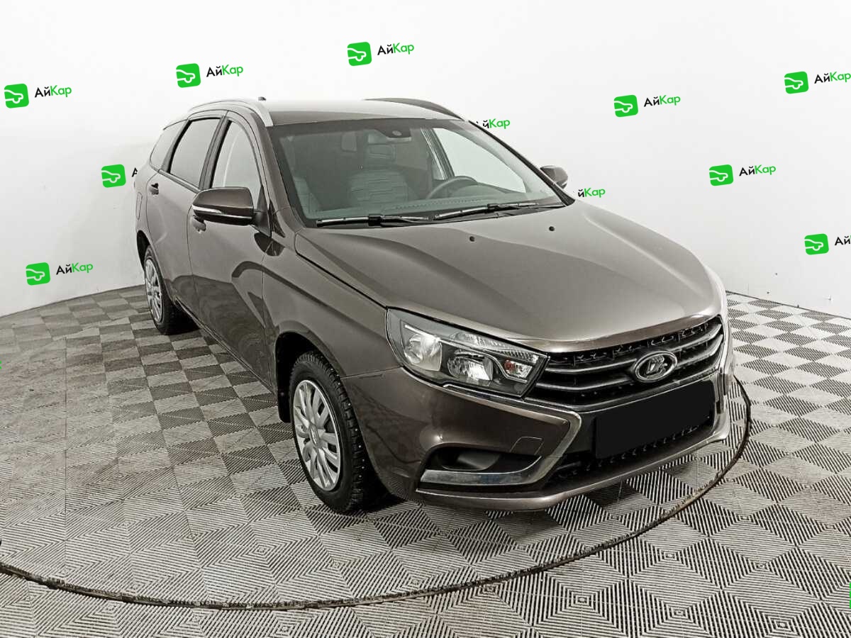 Lada (ВАЗ) Vesta с пробегом — 2021 год. Фото: #2