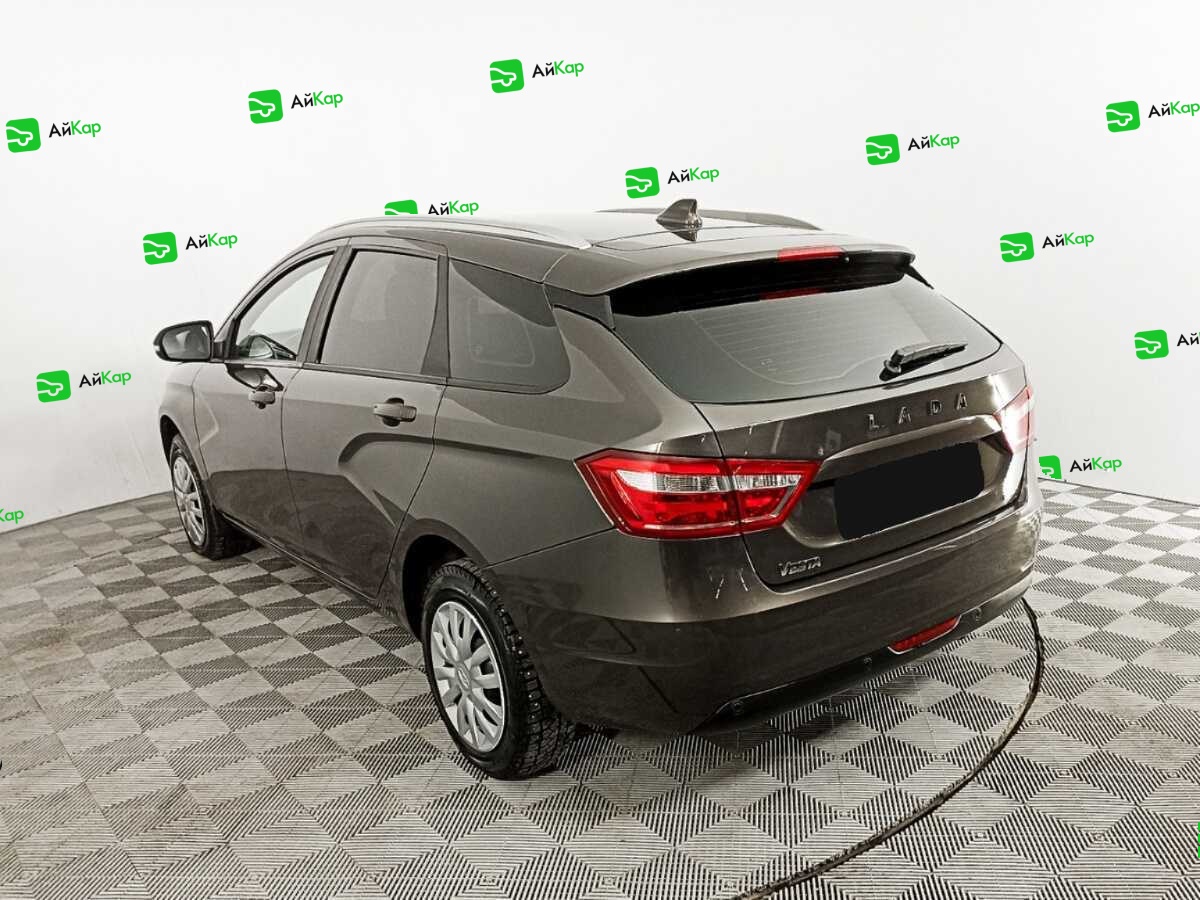 Lada (ВАЗ) Vesta с пробегом — 2021 год. Фото: #6