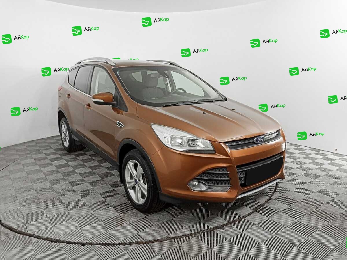 Ford Kuga с пробегом — 2013 год. Фото: #2