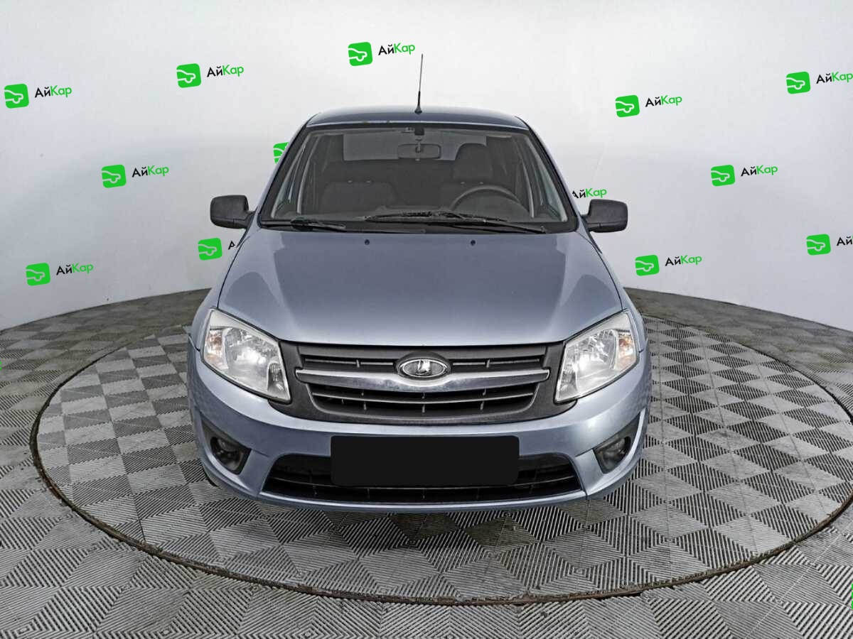 Lada (ВАЗ) Granta с пробегом — 2015 год. Фото: #1