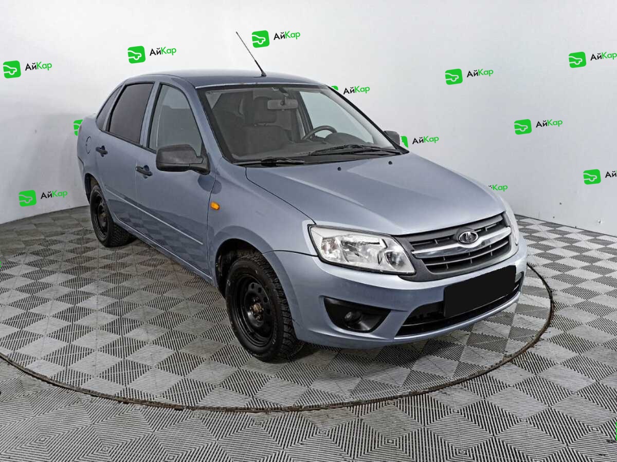 Lada (ВАЗ) Granta с пробегом — 2015 год. Фото: #2